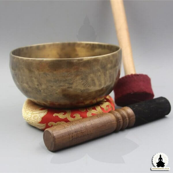 mysingingbowl - Sacred Hand-hammered Tibetan Bowl (2)