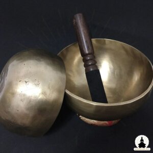 mysingingbowl - Sacral hand-hammered Tibetan singing bowle (1)